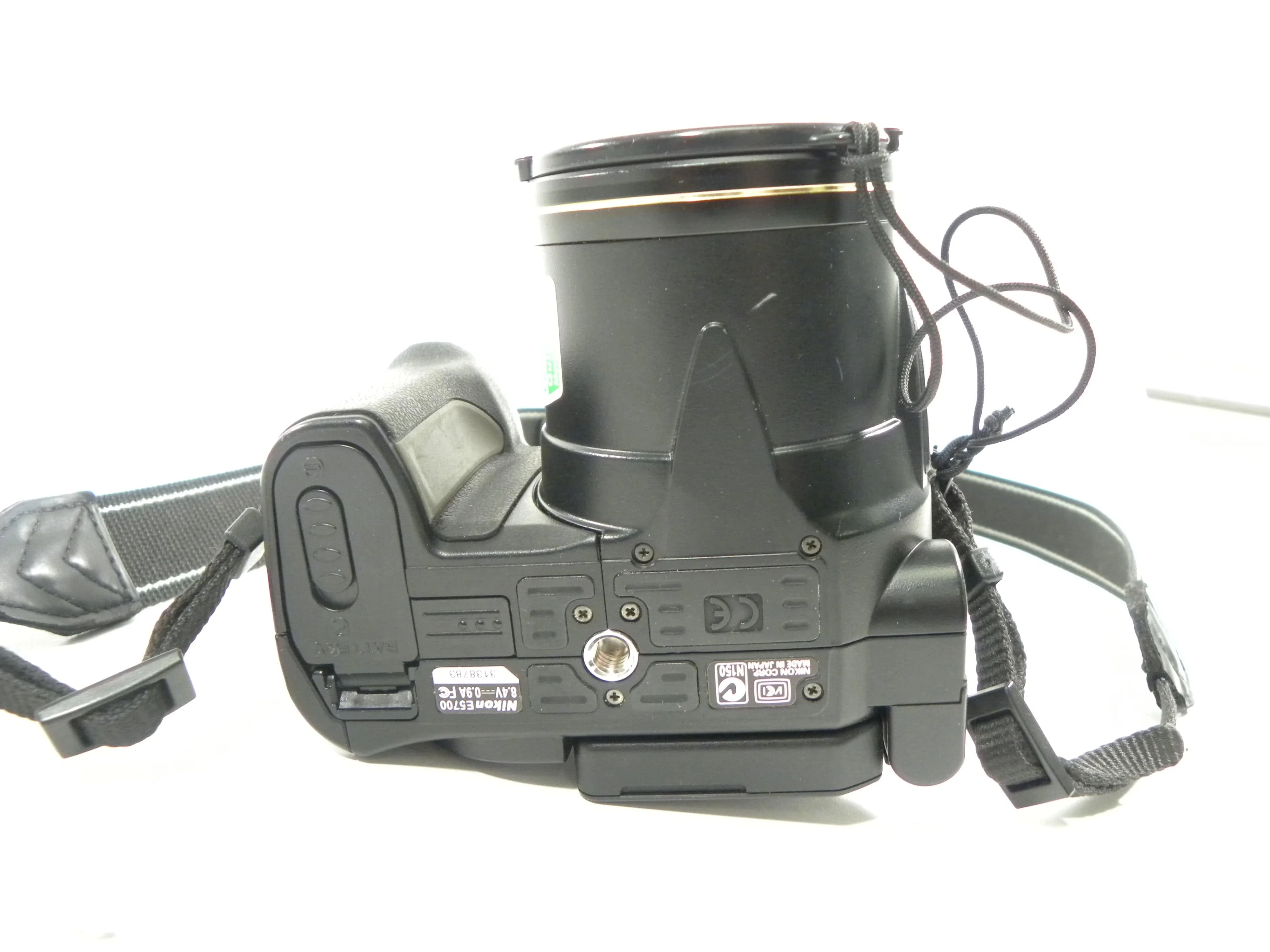 Nikon Coolpix 5700 5.0mp Digital Camera - Image 5