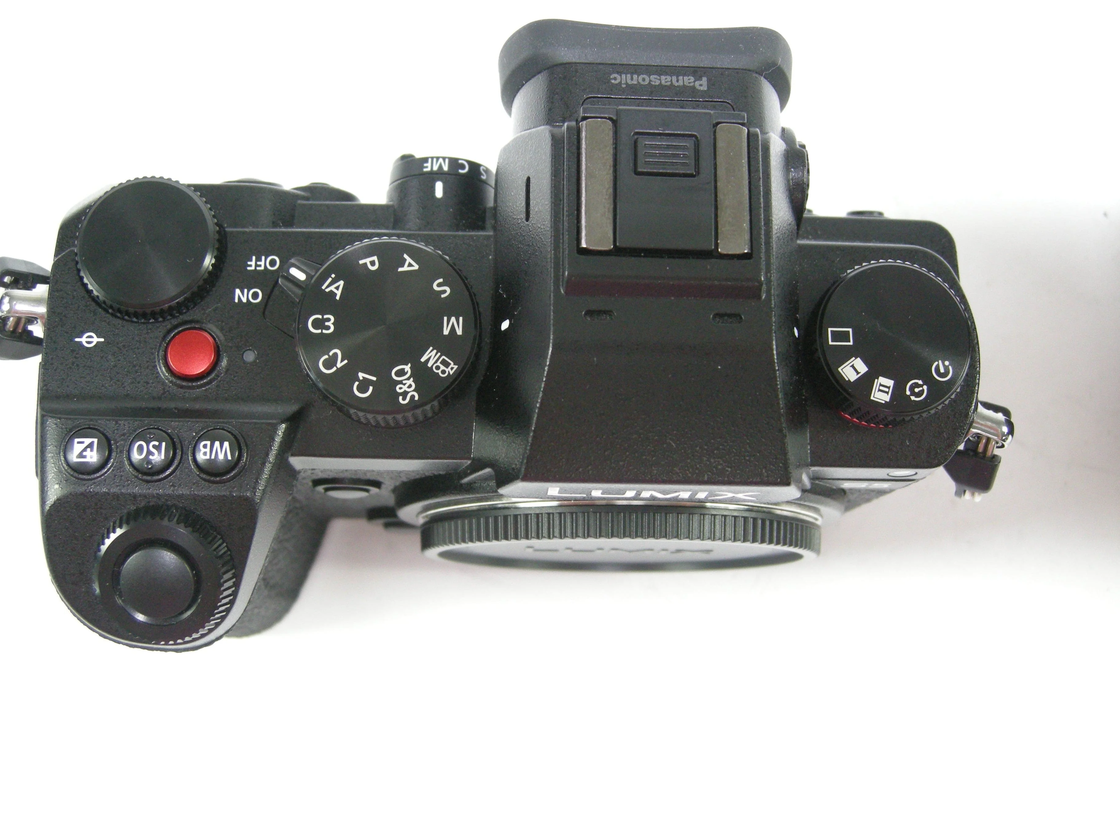 Panasonic S5 24.2mp Mirrorless Digital Camera w/20-60mm f3.5-5.6 with V Log - Image 4